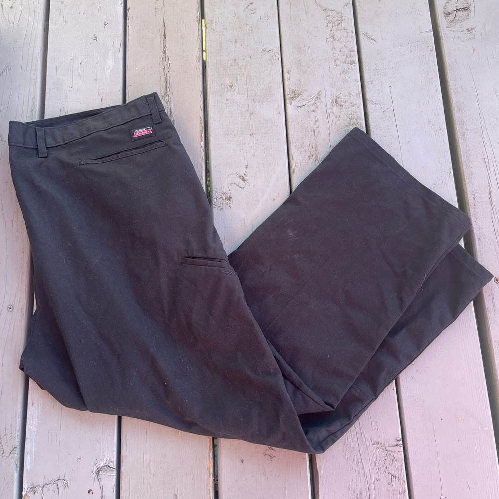 Dickies Double Knee Pants
42x32

#style #vintage #skate #streetwear